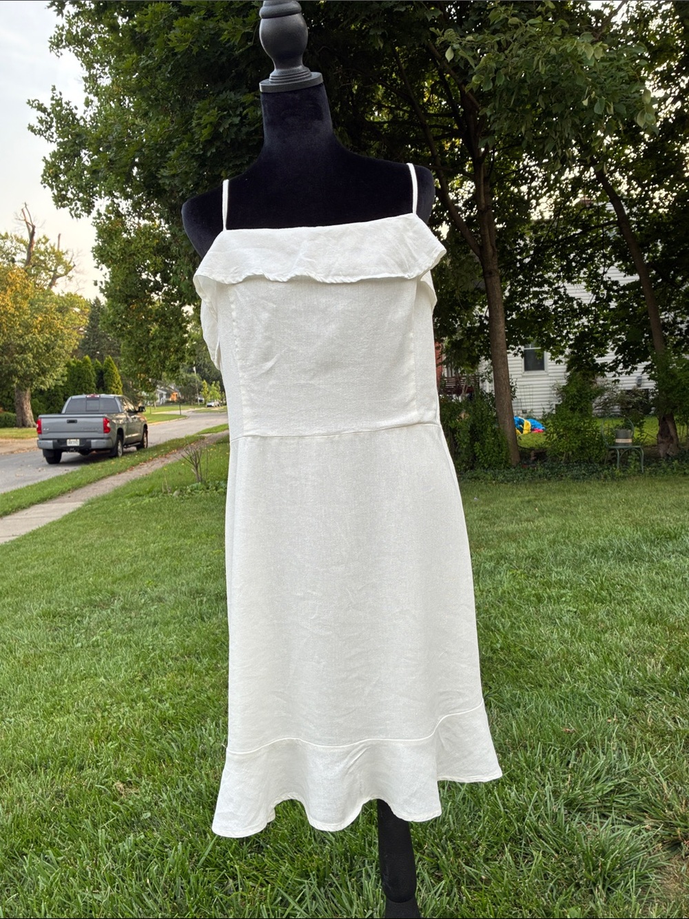 Juniors Linen White Ruffle-Trim Spaghetti Strap Dress